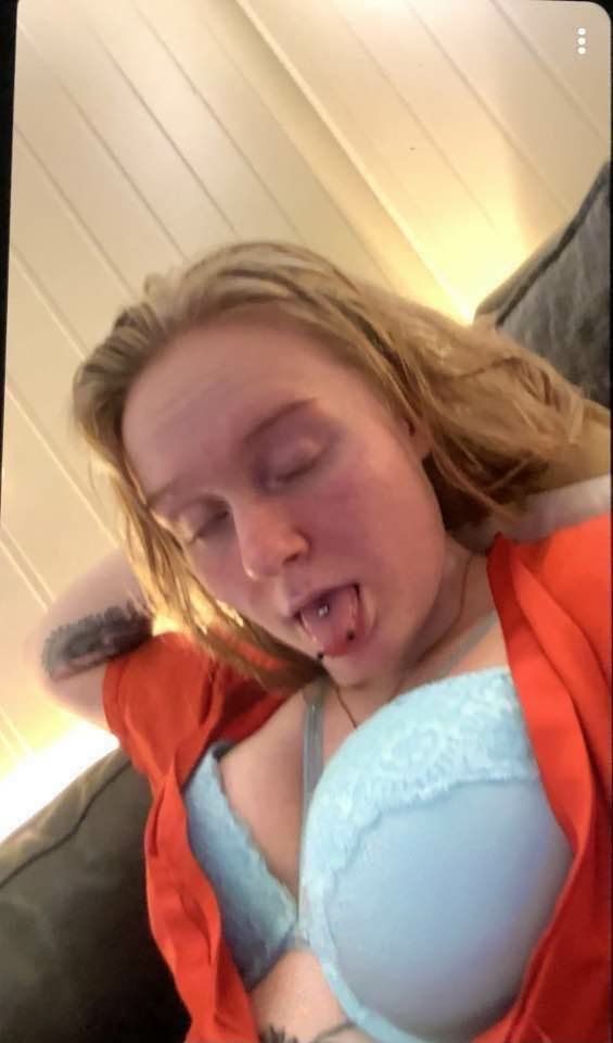 Girlfriend sent by cuck - Send your sluts to my Kik ElVatoLoko97 #5sGmj0Et