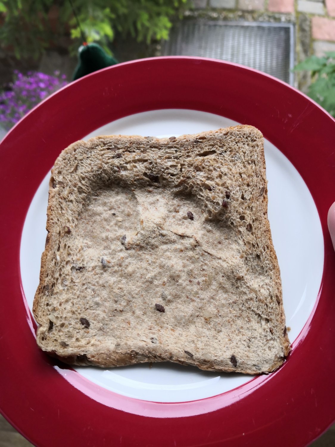 Big foot Daddy has made a breakfast toast for you! EAT IT! NOW! #ACKFQ3FA